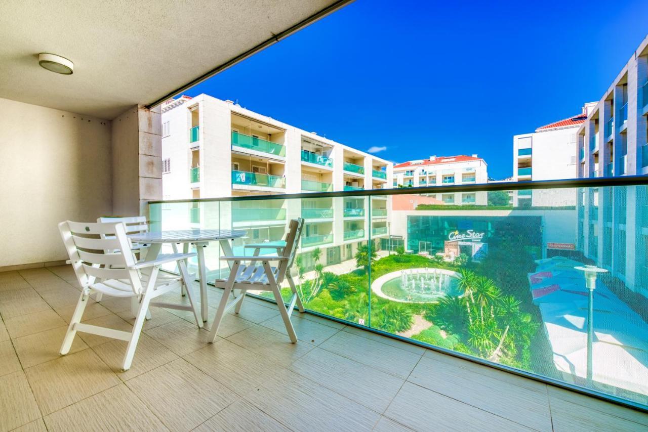 Apartments Dvori Lapad 2 Direct Sea View Dubrovnik Eksteriør billede