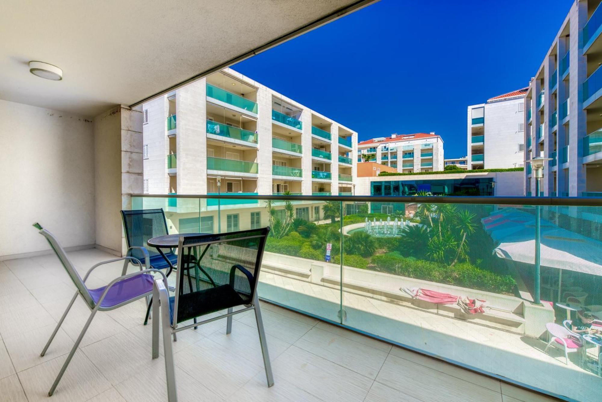 Apartments Dvori Lapad 2 Direct Sea View Dubrovnik Eksteriør billede