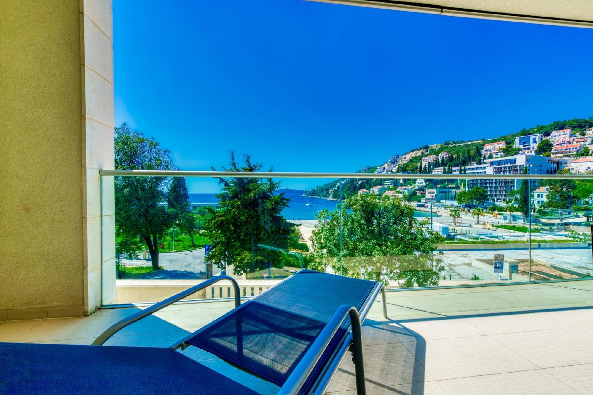 Apartments Dvori Lapad 2 Direct Sea View Dubrovnik Eksteriør billede